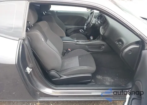 2022 Dodge Challenger R/T из США, поврежденный, VIN 2C3CDZBT1NH156231